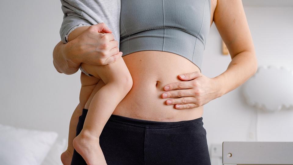 Ból biodra po porodzie